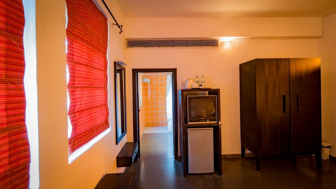 Waters Boutique Hotel By Spectrum Holiday GOA Luaran gambar